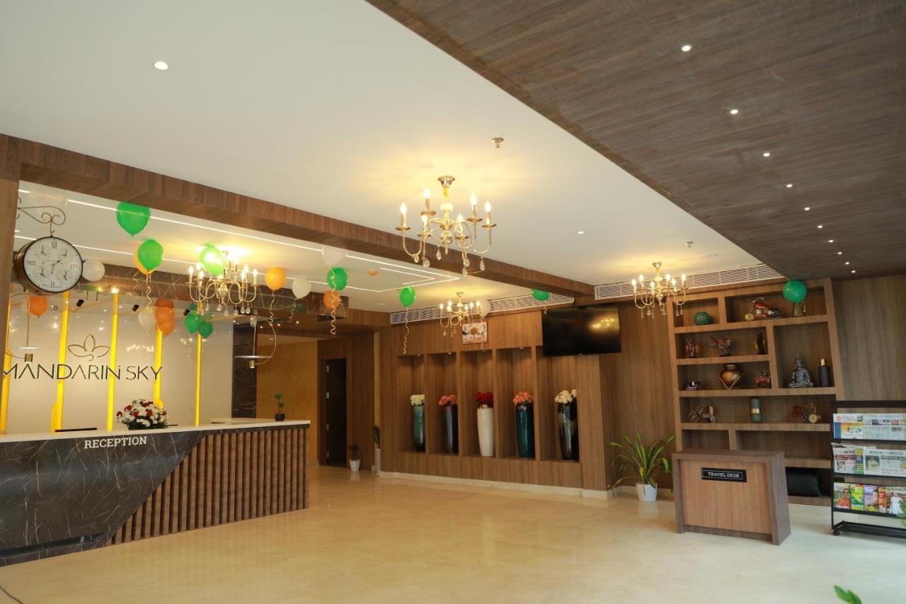Mandarin Sky Hotel Kannúr Kültér fotó
